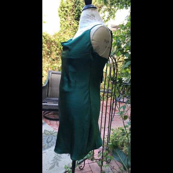 Nasty Gal NWTs Cowl Neck Satin Mini Dress Dark Green USA Sz 6 - Picture 2 of 6